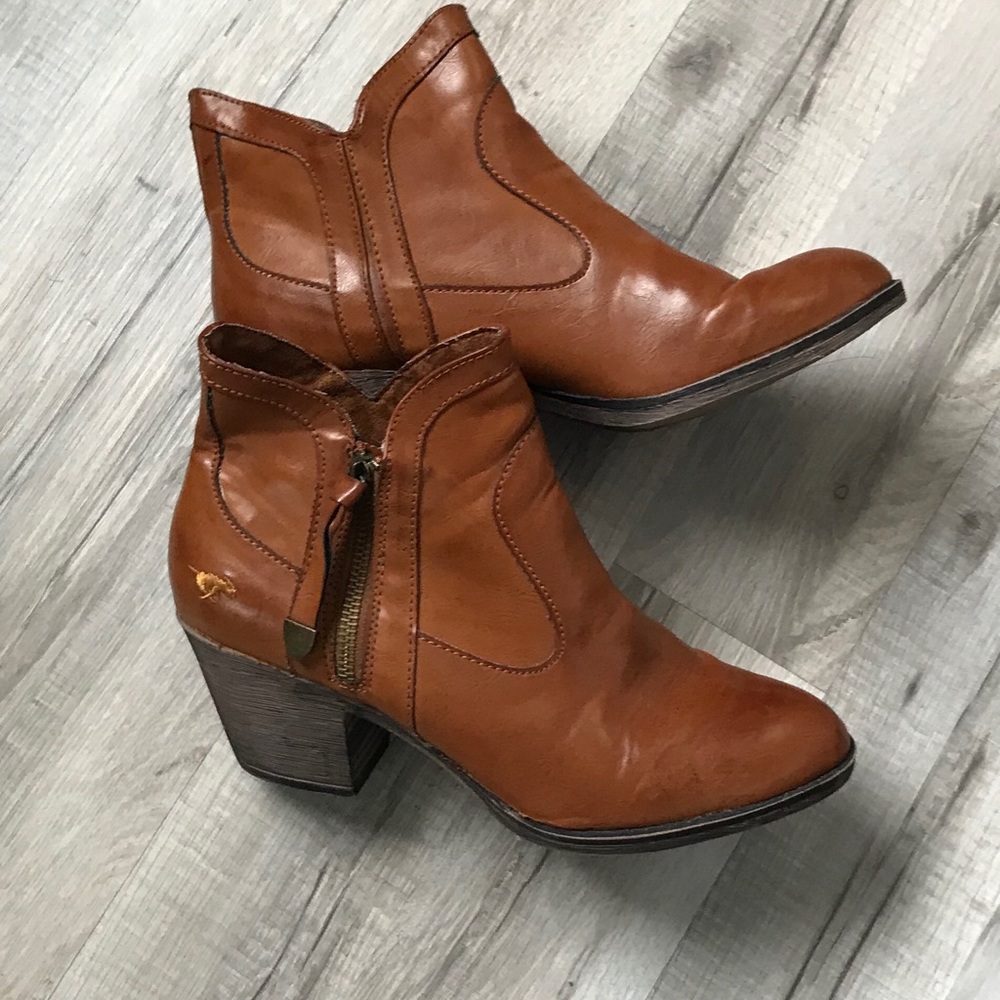 Super Comfy - image 1